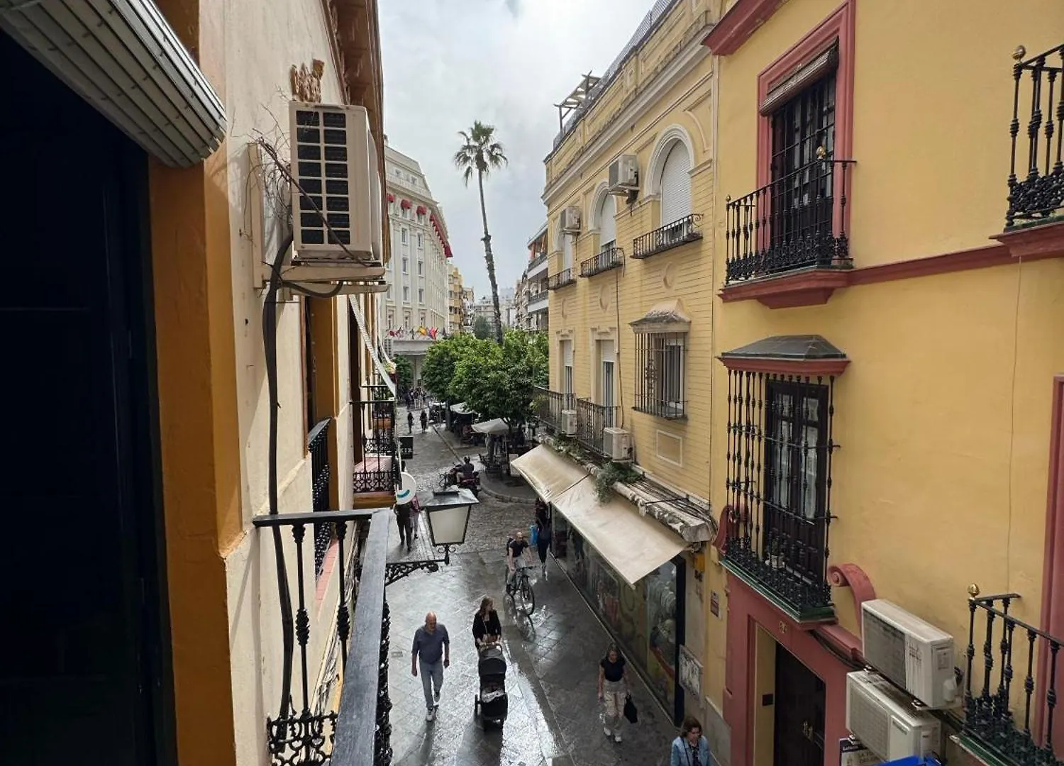 Apartment San Eloy Suite En El Centro De Sevilla Spanien