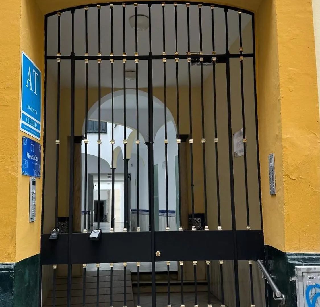 San Eloy Suite En El Centro De Sevilla Apartment